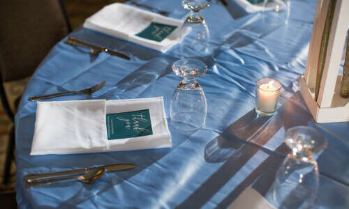 Table Decor - Photo by Riley Winter Photography