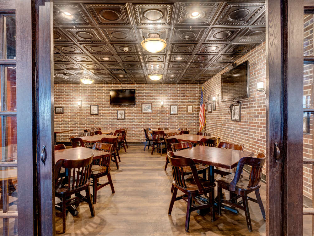 Lucky's 13 Party Room